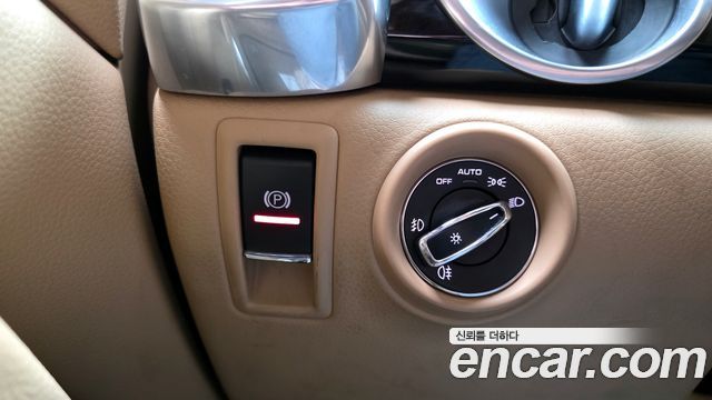 Porsche Cayenne 2015 — photo 16