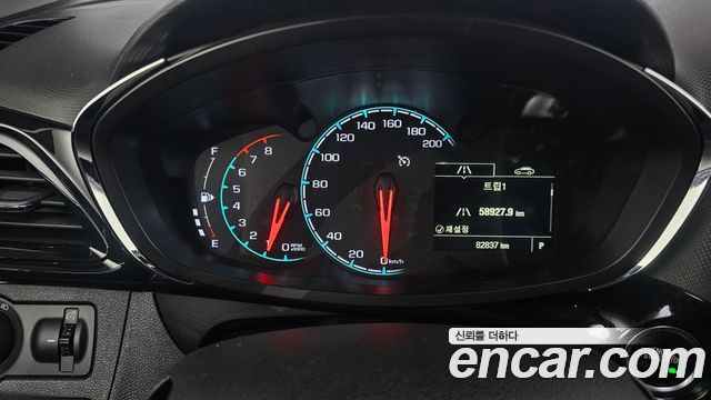 Chevrolet Korea Spark 2016 — photo 8