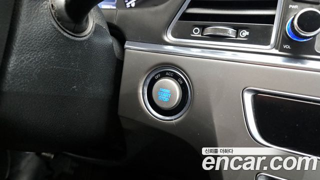 Hyundai Sonata 2017 — photo 10