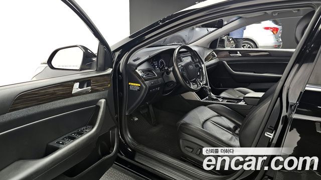 Hyundai Sonata 2017 — photo 11