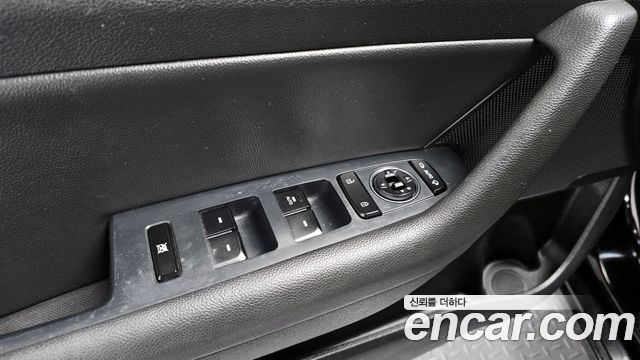 Hyundai Sonata 2017 — photo 17