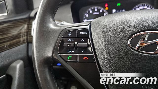 Hyundai Sonata 2017 — photo 18