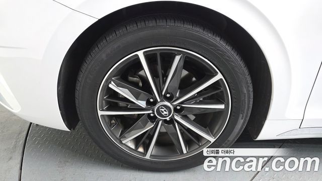 Hyundai Grandeur 2022 — photo 5