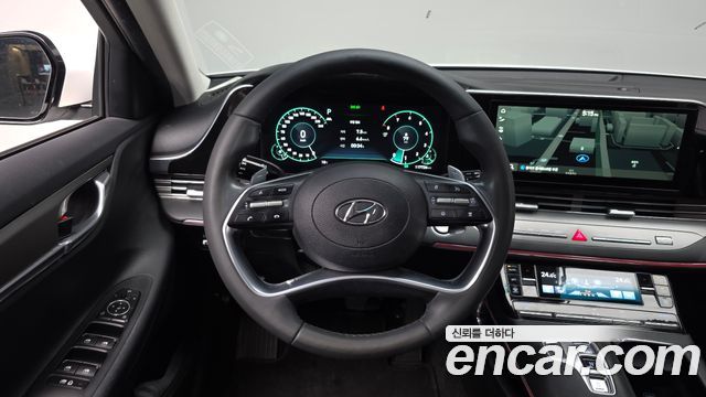 Hyundai Grandeur 2022 — photo 14