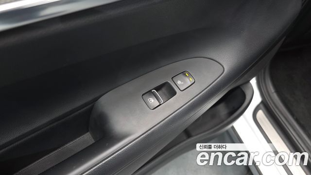 Hyundai Grandeur 2022 — photo 18