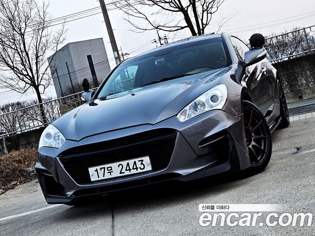 Hyundai Genesis 2011 — photo 13