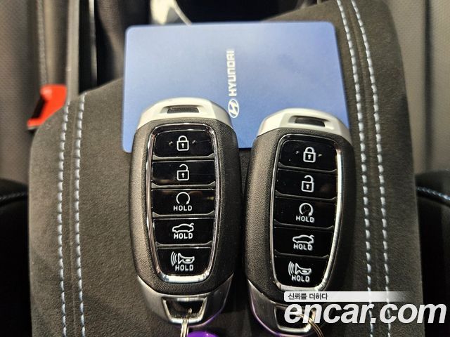 Hyundai AVANTE 2022 — photo 17