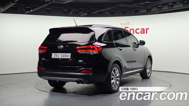 Kia Sorento 2016 — photo 2