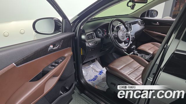 Kia Sorento 2016 — photo 11