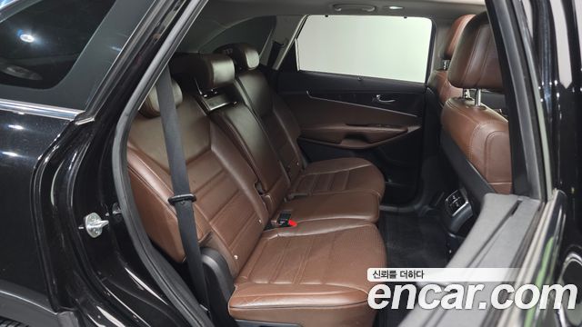 Kia Sorento 2016 — photo 12