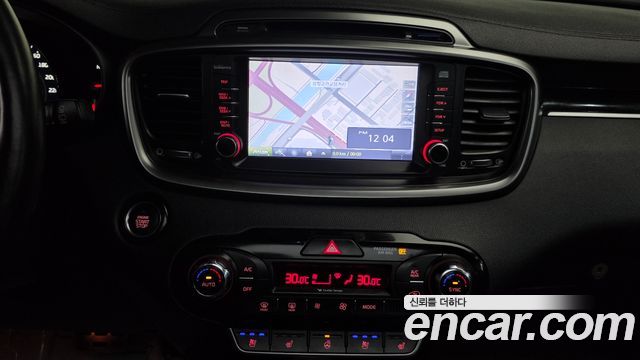 Kia Sorento 2016 — photo 14