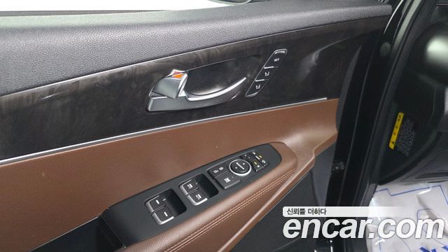 Kia Sorento 2016 — photo 17
