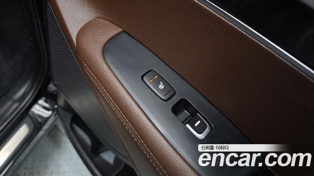 Kia Sorento 2016 — photo 18