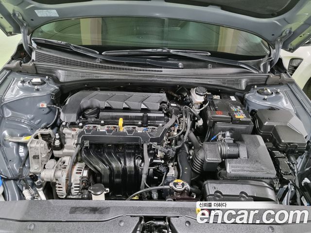 Hyundai AVANTE 2022 — photo 6