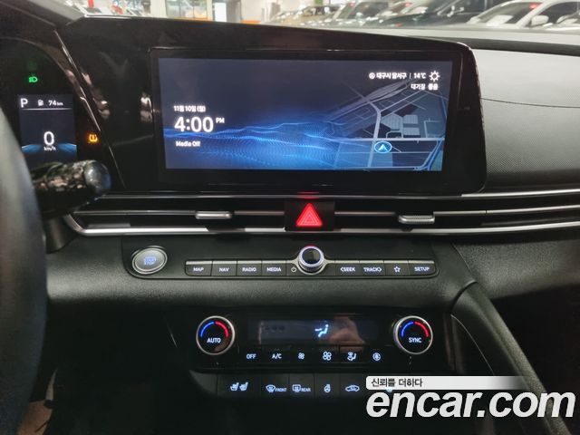 Hyundai AVANTE 2022 — photo 16