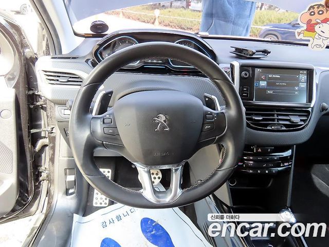 Peugeot 2008 2015 — photo 8