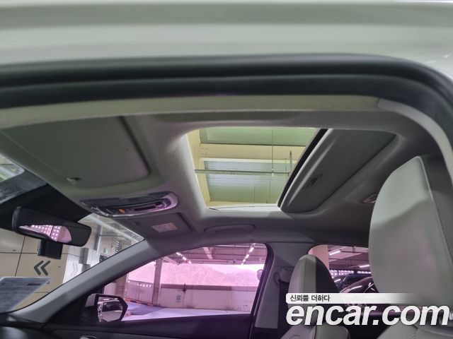 Hyundai AVANTE 2021 — photo 13