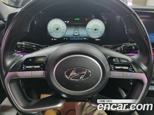 Hyundai AVANTE 2021 — photo 14