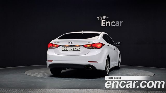 Hyundai AVANTE 2015 — photo 4