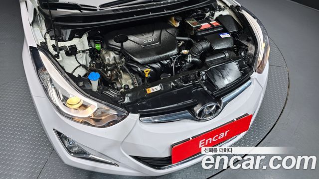 Hyundai AVANTE 2015 — photo 6