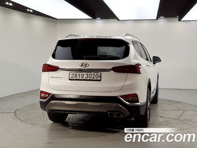 Hyundai Santafe 2020 — photo 3