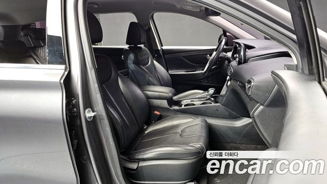 Hyundai Santafe 2019 — photo 10