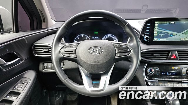 Hyundai Santafe 2019 — photo 13