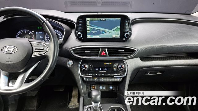 Hyundai Santafe 2019 — photo 14