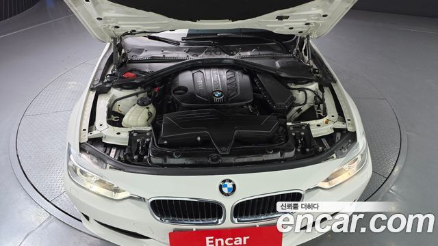 BMW 3-Series 2014 — photo 6