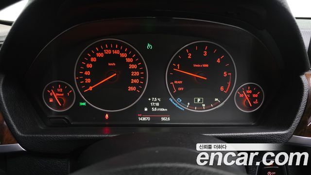 BMW 3-Series 2014 — photo 8
