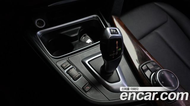 BMW 3-Series 2014 — photo 9