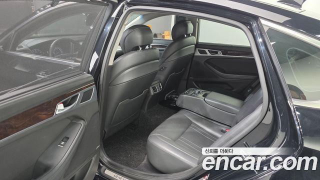 Hyundai Genesis 2015 — photo 11