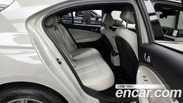 Genesis G70 2024 — photo 12