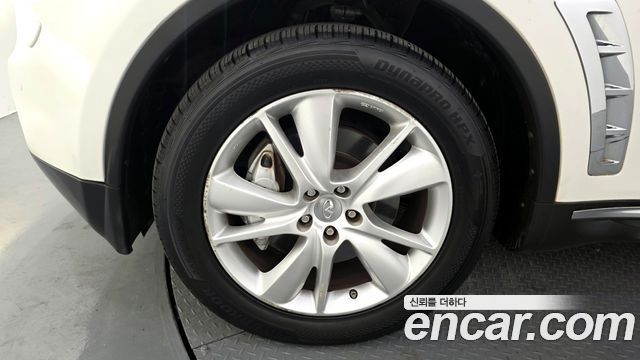 Infiniti QX70 2014 — photo 5