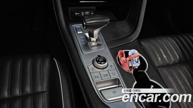 Genesis G70 2018 — photo 9