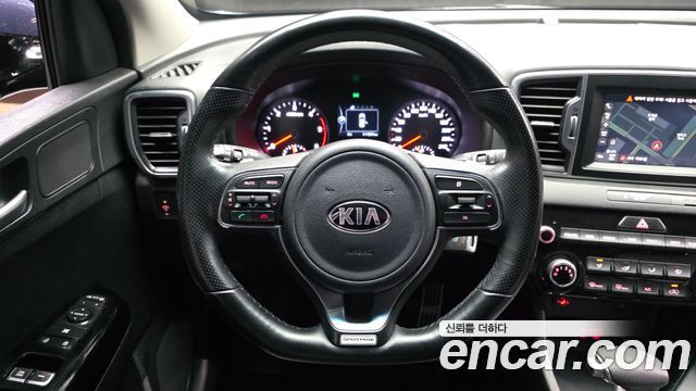 Kia Sportage 2016 — photo 13