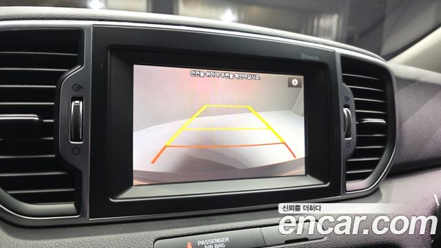 Kia Sportage 2016 — photo 14