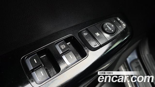 Kia Sportage 2016 — photo 17