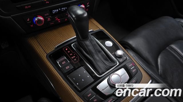 Audi A7 2016 — photo 9