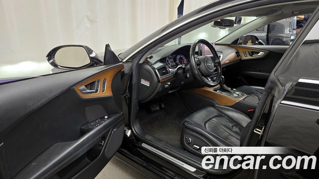 Audi A7 2016 — photo 10