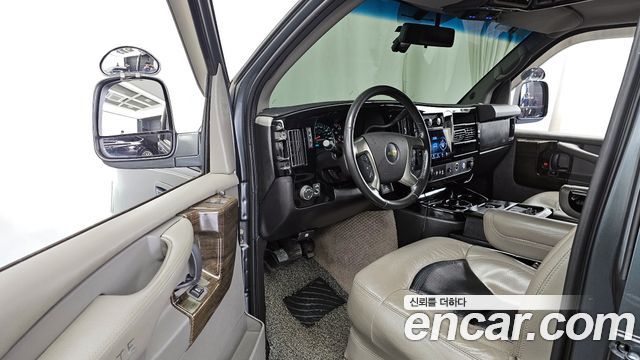 Chevrolet Express Van 2014 — photo 10