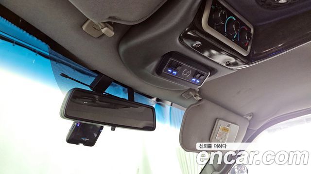 Chevrolet Express Van 2014 — photo 17