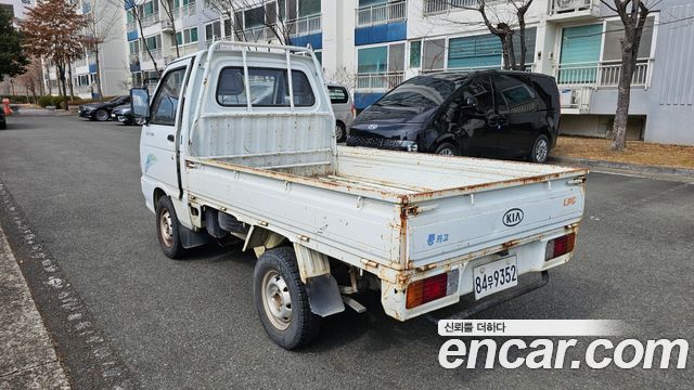 Kia Towner 2002 — photo 7