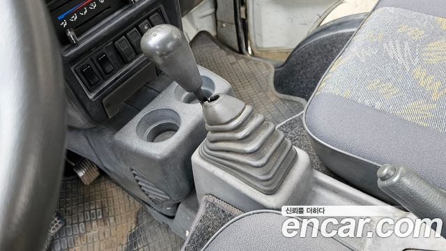 Kia Towner 2002 — photo 12