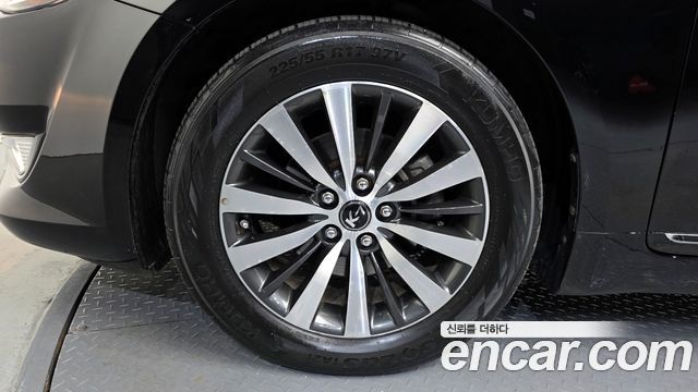 Kia K7 2012 — photo 5
