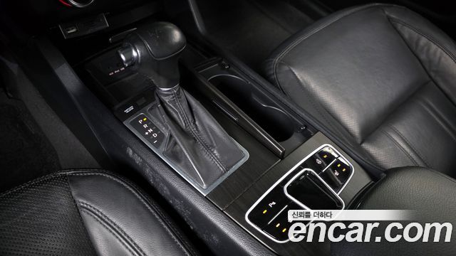 Kia K7 2012 — photo 9