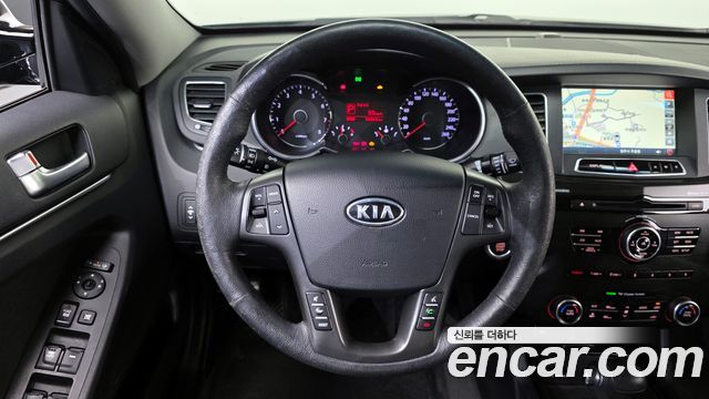 Kia K7 2012 — photo 16