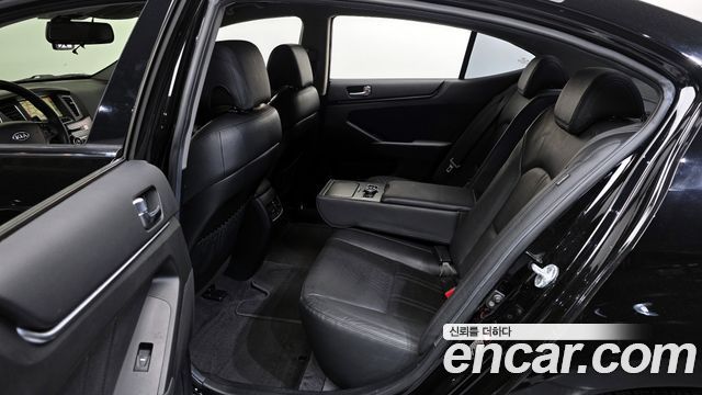 Kia K7 2012 — photo 20