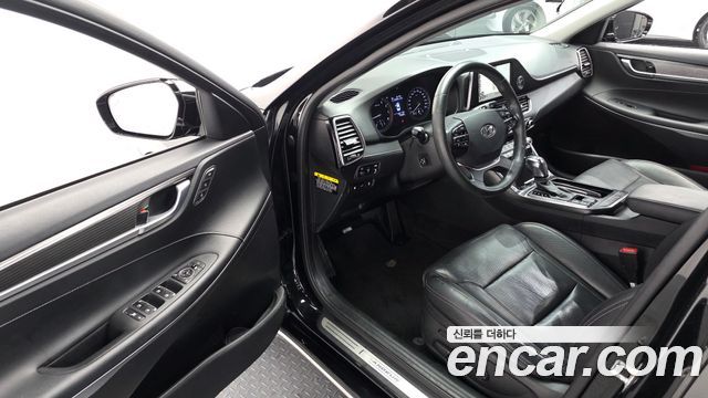 Hyundai Grandeur 2019 — photo 11
