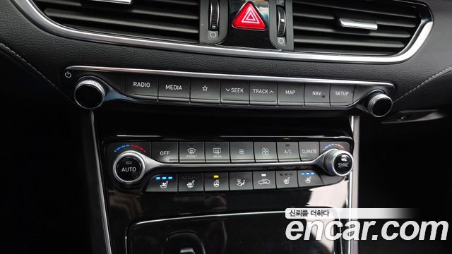 Hyundai Grandeur 2019 — photo 17